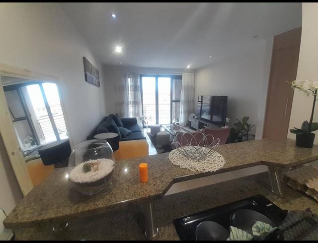 2 BEDROOM APARTMENT FOR SALE IN ROOIHUISKRAAL NORTH